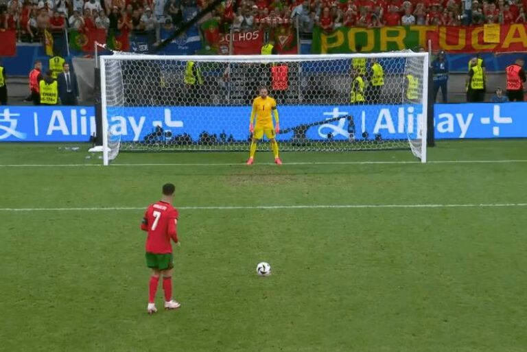 Luật Penalty Trong Bóng Đá - Quy Định, Cách Thực Hiện 52 Luật Penalty Trong Bóng Đá - Quy Định, Cách Thực Hiện